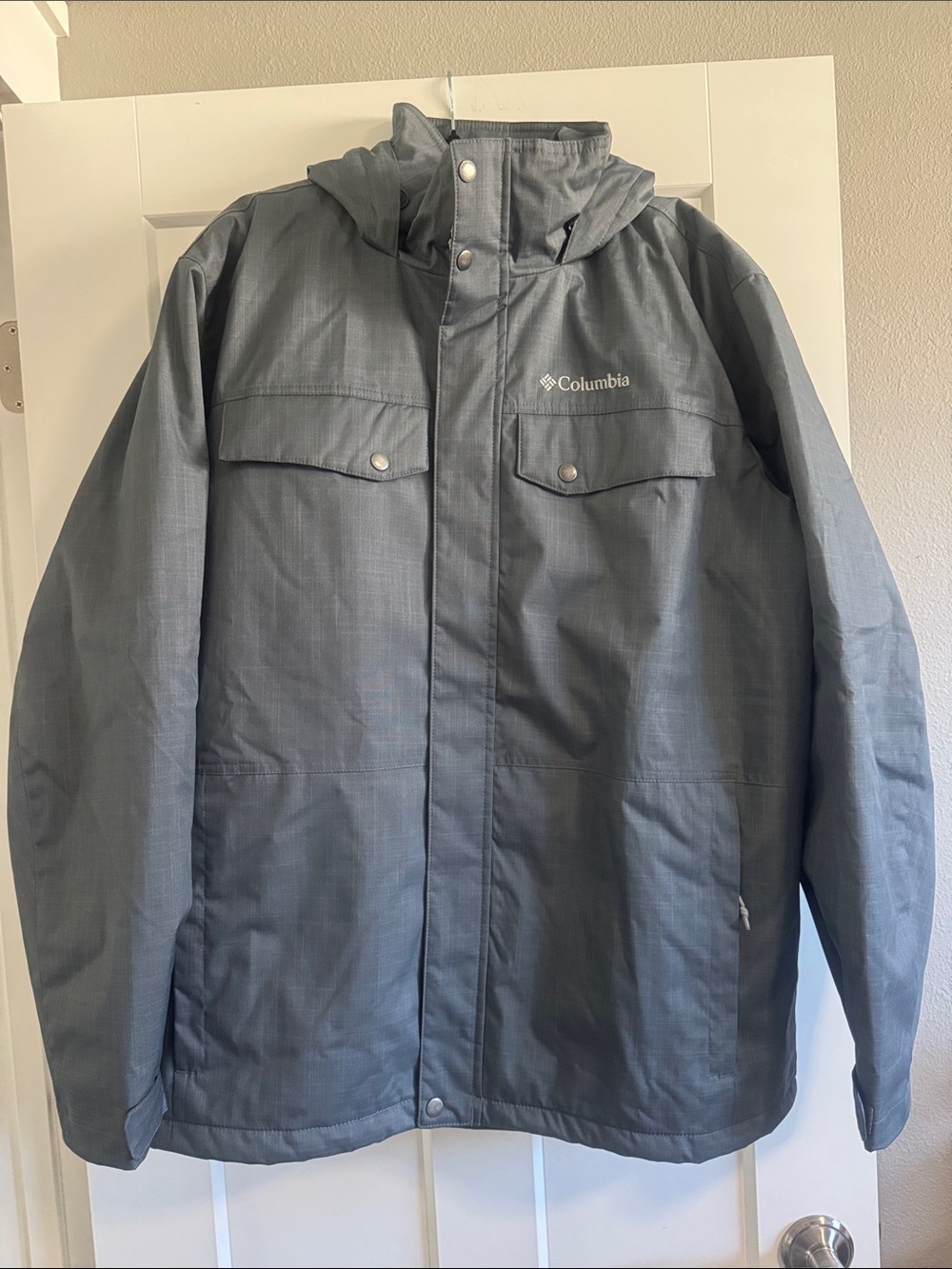 Columbia Men's Slate Gray Hooded Waterproof Raincoat